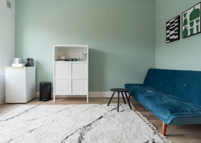 Happy Day's Homestay *